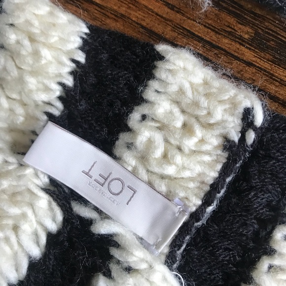 Loft infinity scarf - Picture 3 of 4